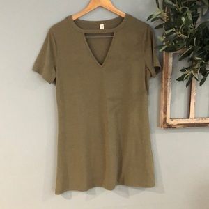 Woman’s sizeS olive green t-shirt style dress